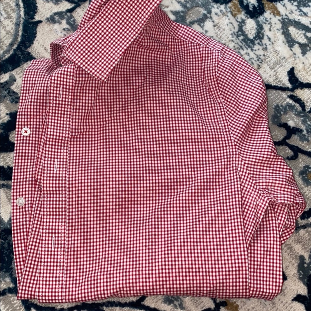 Button down men’s shirt